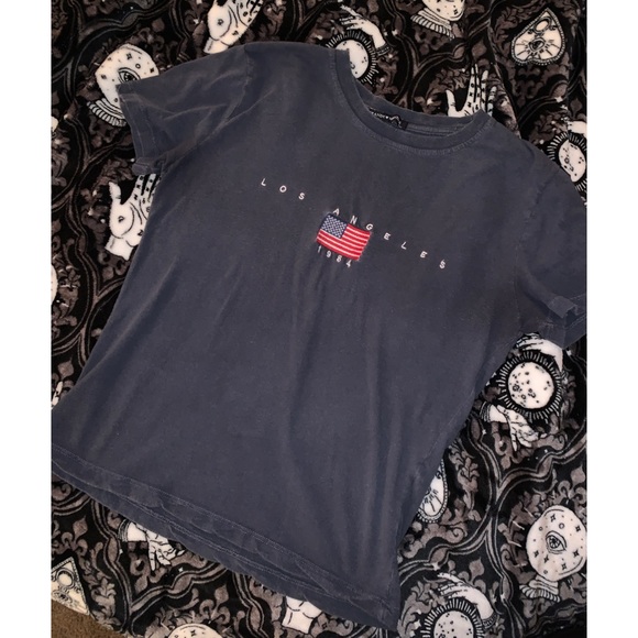 Brandy Melville Los Angeles Top - Picture 2 of 3